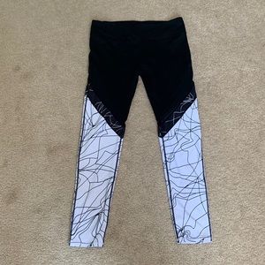 EUC Fabletics Athletic Leggings